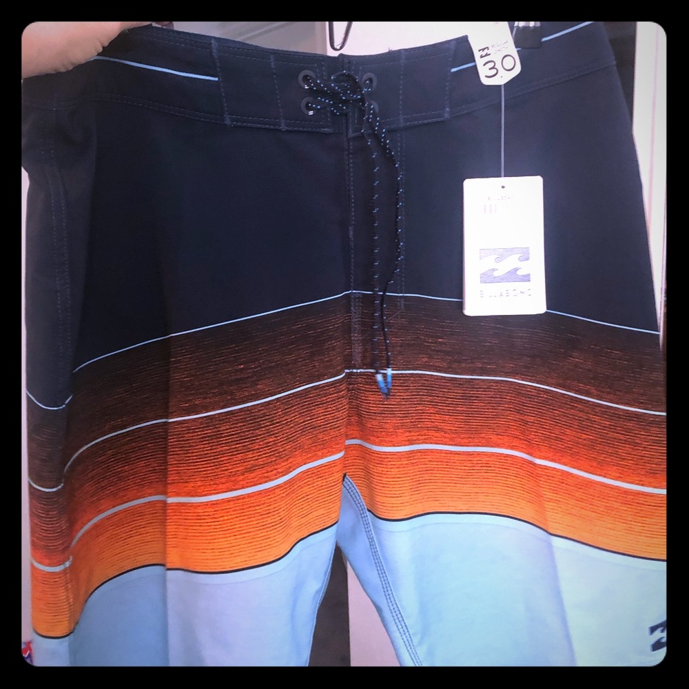 Men’s NWT Billabong Board Shorts- 30